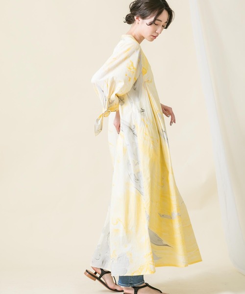 Torrazzo Donna(トラッゾドンナ)の「インド綿オイルプリントワンピース(ワンピース・レディース・イエロー・FREE)」の3枚目の写真