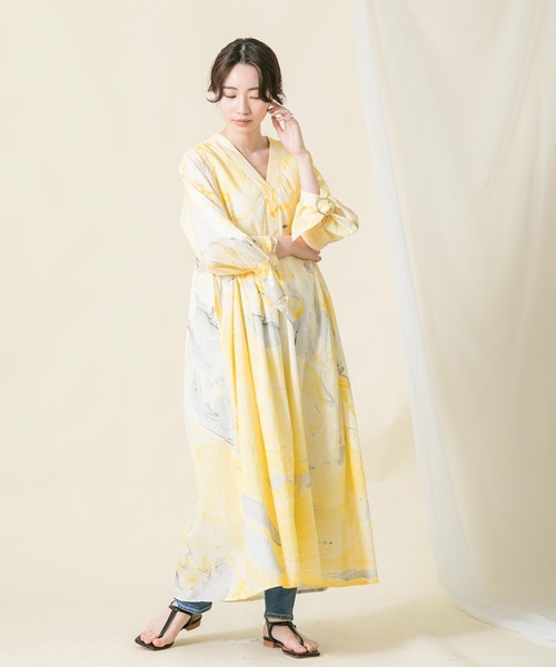 Torrazzo Donna(トラッゾドンナ)の「インド綿オイルプリントワンピース(ワンピース・レディース・イエロー・FREE)」の19枚目の写真