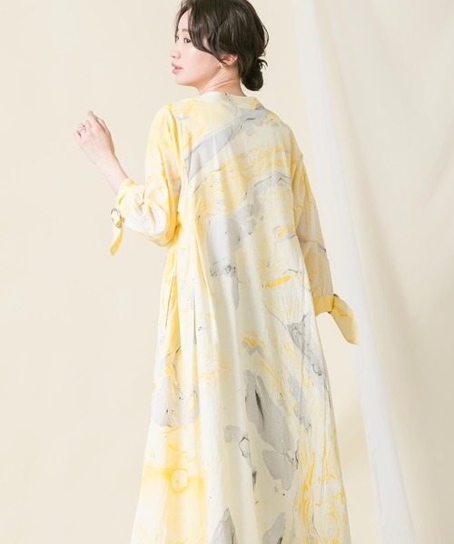 Torrazzo Donna(トラッゾドンナ)の「インド綿オイルプリントワンピース(ワンピース・レディース・イエロー・FREE)」の11枚目の写真