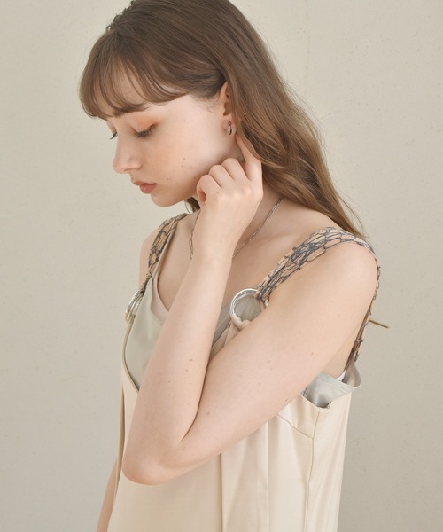 LHME（エルエイチエムイー）の「LHME パールキャッチピアス/ストレートフープ/サージカルステンレス316L（金属アレルギー対応）（ピアス（両耳用）・レディース・シルバー/ゴールド・ONE SIZE）」の18枚目の写真