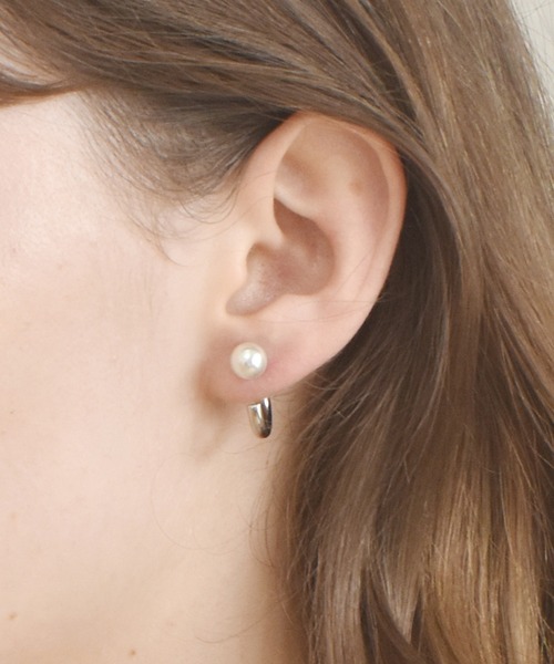LHME（エルエイチエムイー）の「LHME パールキャッチピアス/ストレートフープ/サージカルステンレス316L（金属アレルギー対応）（ピアス（両耳用）・レディース・シルバー/ゴールド・ONE SIZE）」の8枚目の写真
