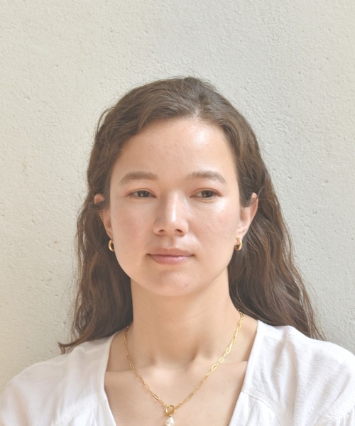 LHME（エルエイチエムイー）の「LHME パールキャッチピアス/ストレートフープ/サージカルステンレス316L（金属アレルギー対応）（ピアス（両耳用）・レディース・シルバー/ゴールド・ONE SIZE）」の22枚目の写真