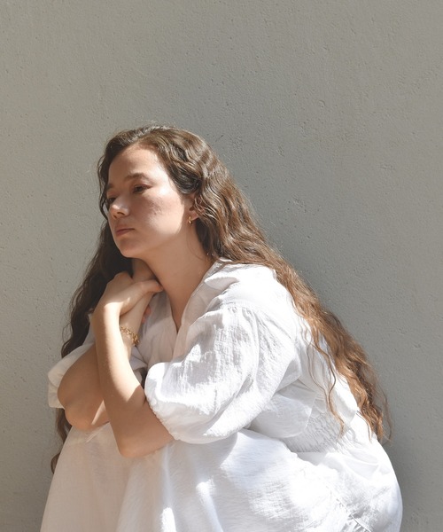 LHME（エルエイチエムイー）の「LHME パールキャッチピアス/ストレートフープ/サージカルステンレス316L（金属アレルギー対応）（ピアス（両耳用）・レディース・シルバー/ゴールド・ONE SIZE）」の19枚目の写真