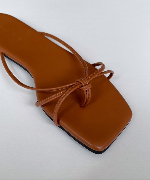 CANAL JEAN（キャナルジーン）の「El mar(エルマール) スクエアトゥナローストラップサンダル（サンダル・レディース・ブラック/ブラウン・24/23.5/24.5）」の8枚目の写真