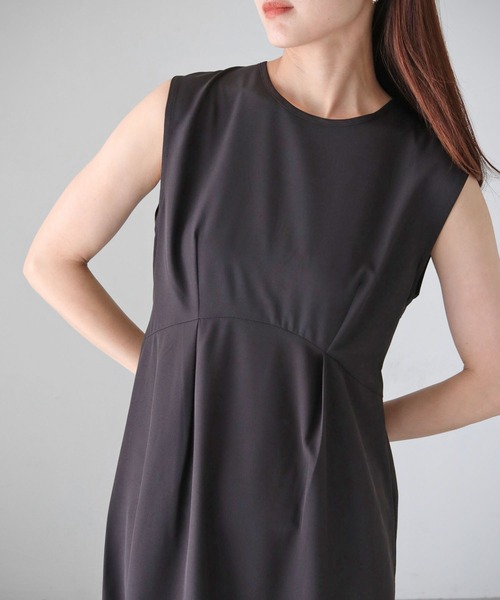 cheriella（シェリエラ）の「【cheriella】WEB限定バックデザインワンピース（ドレス・レディース・ブルー/ブラック/グリーン・M）」の7枚目の写真