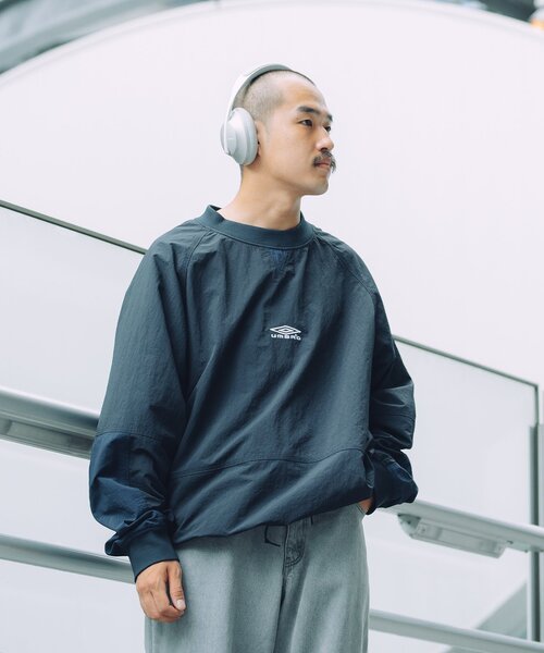 UMBRO JOURNAL STANDARD プルオーバー 新進気鋭のブランド【©OVER/シーオーバー】が【UMBRO/アンブロ