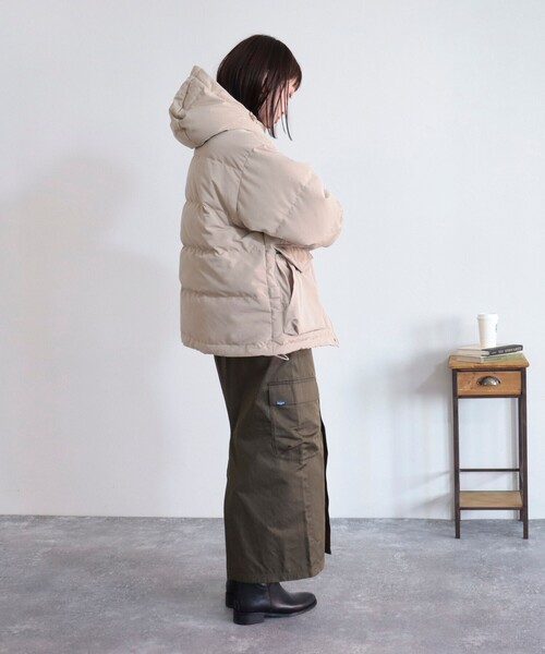 GEVACO（ゲバコ）の「【GEVACO/ゲバコ】タッサーショートダウン（ダウンジャケット/コート・レディース・ブラック/ネイビー/ベージュ・36/38）」の15枚目の写真