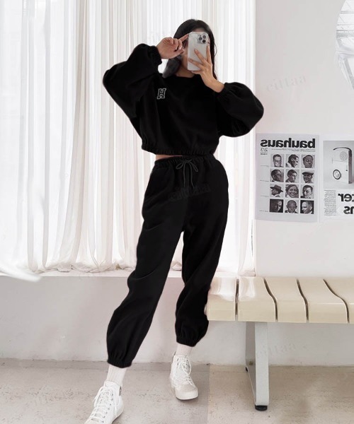 韓国ファッション アルファベット刺繍ロゴセットアップ