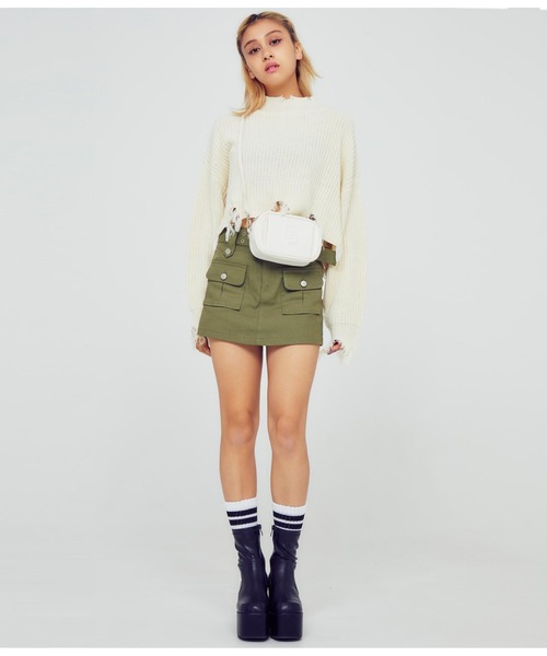 ANAP（アナップ）の「ダメージクロップドニットトップス（ニット/セーター・レディース・ピンク/ブルー/アイボリー/ブラック/ブラック×ホワイト/ホワイト系その他・FREE）」の8枚目の写真