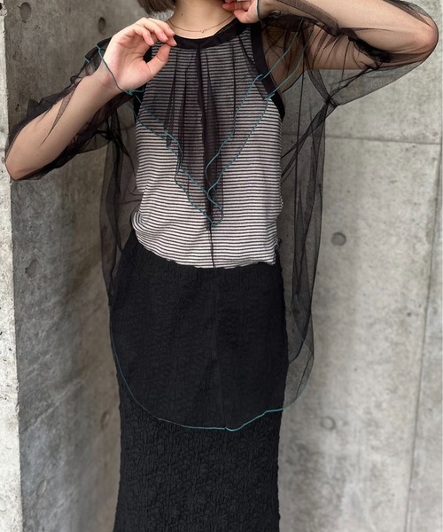 mi via loca（ミヴィアロカ）の「シアー配色ステッチチュールフリルブラウス（シャツ/ブラウス・レディース・グレー/ブラック/ブルーグリーン/オフホワイト・FREE）」の7枚目の写真