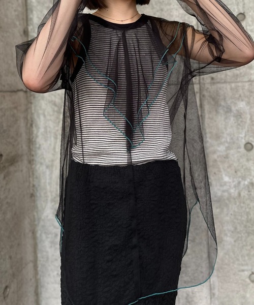 mi via loca（ミヴィアロカ）の「シアー配色ステッチチュールフリルブラウス（シャツ/ブラウス・レディース・グレー/ブラック/ブルーグリーン/オフホワイト・FREE）」の15枚目の写真