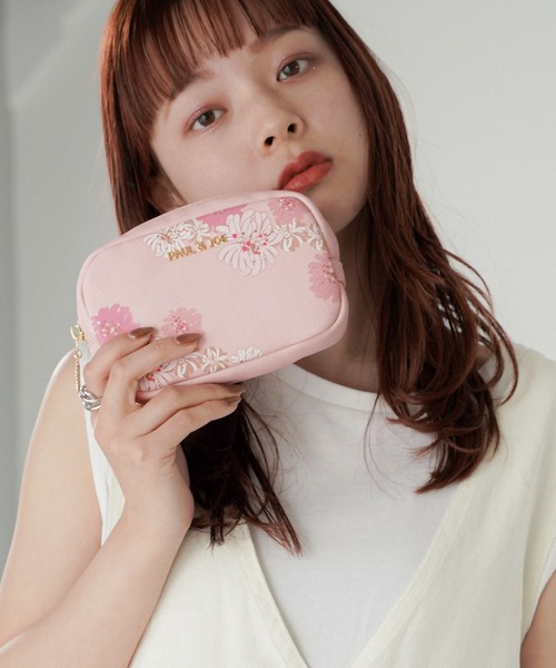 PAUL & JOE ACCESSOIRES (ポール＆ジョーアクセソワ)スクエアマルチポーチ PJA-P976 クリザンテーム総柄 ラメ（ポーチ）｜PAUL & JOE ACCESSOIRES（ポールアンドジョーアクセソワ）