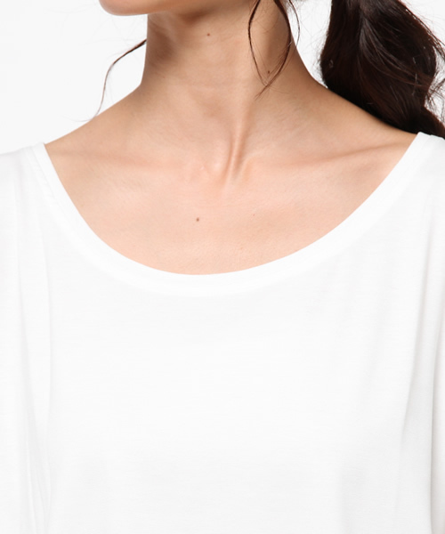 AZUL by moussy（アズールバイマウジー）の「TR天竺クロプド半袖PO（Tシャツ/カットソー・レディース・ブラック/ダークカーキ/オフホワイト/キャメル/ブラック系その他・SMALL/LARGE/X-LARGE/MEDIUM）」の10枚目の写真