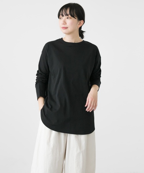 かぐれ(カグレ)の「オーガニックコットンラウンドカットソー(Tシャツ/カットソー・レディース・ブラック/オフホワイト・FREE)」の5枚目の写真