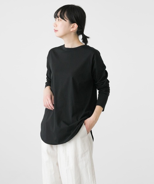 かぐれ(カグレ)の「オーガニックコットンラウンドカットソー(Tシャツ/カットソー・レディース・ブラック/オフホワイト・FREE)」の6枚目の写真