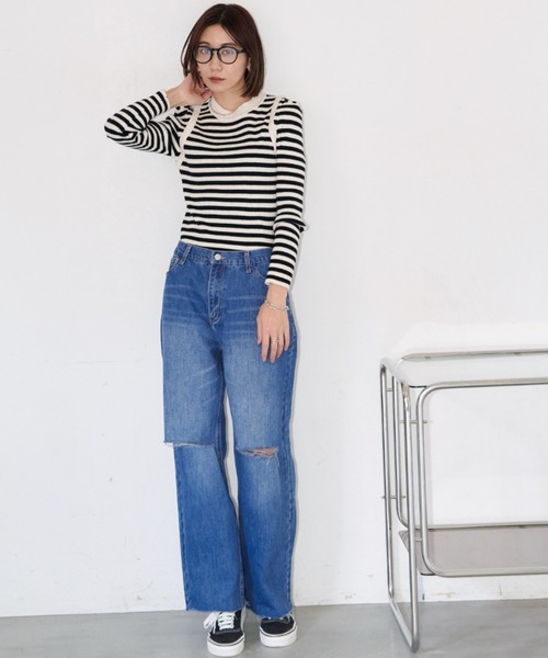 Auntie Rosa Holiday（アンティローザホリデー）の「スリットダメージストレートデニム / サイズ展開あり（デニムパンツ・レディース・ブルー/ライトブルー・X-SMALL/SMALL/MEDIUM）」の6枚目の写真