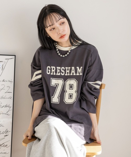 LOWRYS FARM（ローリーズファーム）の「ナンバリングTシャツ 107459（Tシャツ/カットソー・レディース・レッド/チャコールグレー/アイボリー・FREE）」の12枚目の写真