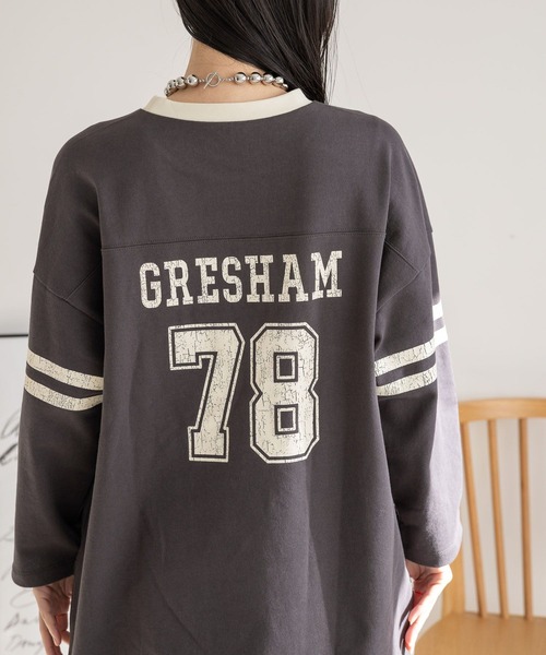 LOWRYS FARM（ローリーズファーム）の「ナンバリングTシャツ 107459（Tシャツ/カットソー・レディース・レッド/チャコールグレー/アイボリー・FREE）」の10枚目の写真