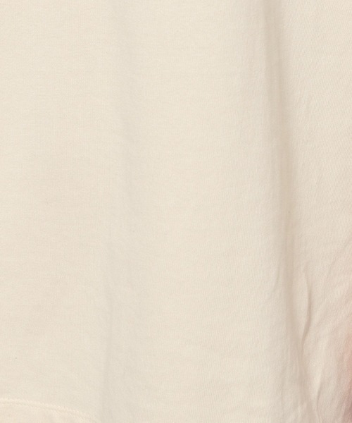 LOWRYS FARM（ローリーズファーム）の「ナンバリングTシャツ 107459（Tシャツ/カットソー・レディース・レッド/チャコールグレー/アイボリー・FREE）」の21枚目の写真