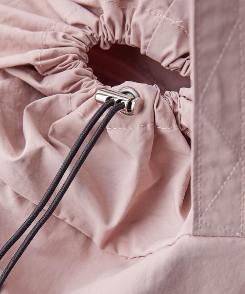 ear PAPILLONNER（イアパピヨネ）の「《ロクヨンクロス使用/A4サイズ対応》2wayリュック（バックパック/リュック・レディース・ピンク/ブラック・FREE）」の13枚目の写真