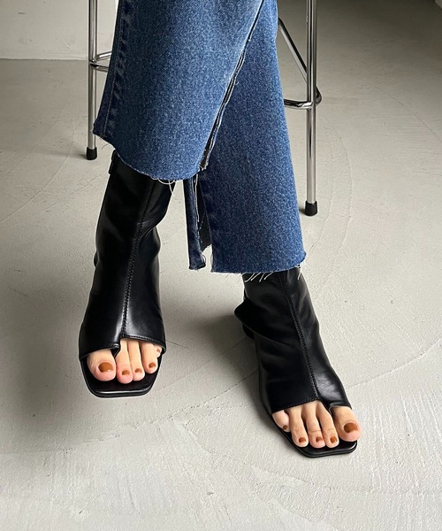 CAPRICIEUX LE'MAGE（カプリシューレマージュ）の「サンダルブーツ（ブーツ・レディース・ブラック・37/38）」の6枚目の写真