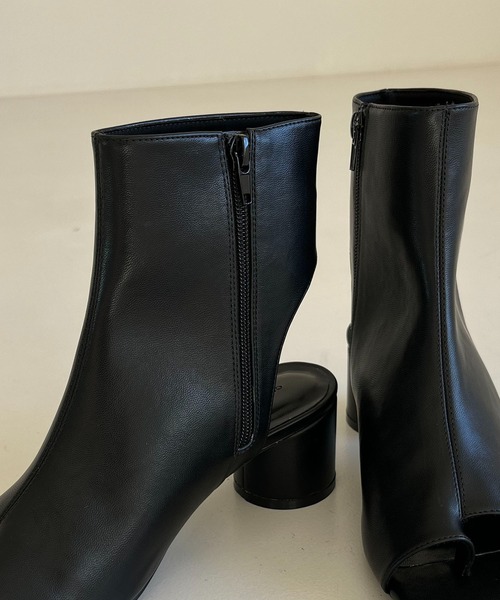 CAPRICIEUX LE'MAGE（カプリシューレマージュ）の「サンダルブーツ（ブーツ・レディース・ブラック・37/38）」の4枚目の写真