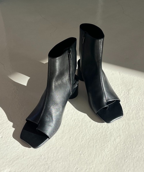 CAPRICIEUX LE'MAGE（カプリシューレマージュ）の「サンダルブーツ（ブーツ・レディース・ブラック・37/38）」の3枚目の写真