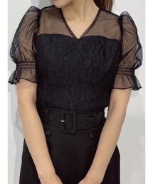 Vネックチュールコンビブラウス