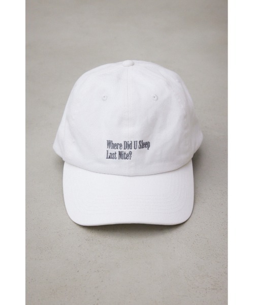 AZUL by moussy(アズールバイマウジー)の「ロゴ刺繍キャップ(キャップ・メンズ・ベージュ/オフホワイト/ブラック・FREE)」の7枚目の写真