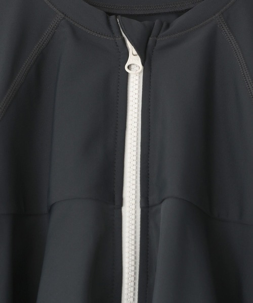 LOWRYS FARM（ローリーズファーム）の「ラッシュガードG　 105955（水着・キッズ・グリーン/チャコールグレー/ピンク・110cm/120cm/130cm/140cm/150cm）」の8枚目の写真