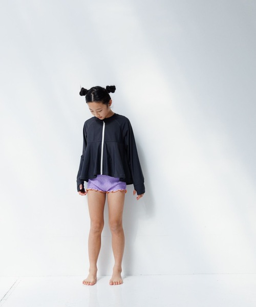 LOWRYS FARM（ローリーズファーム）の「ラッシュガードG　 105955（水着・キッズ・グリーン/チャコールグレー/ピンク・110cm/120cm/130cm/140cm/150cm）」の18枚目の写真