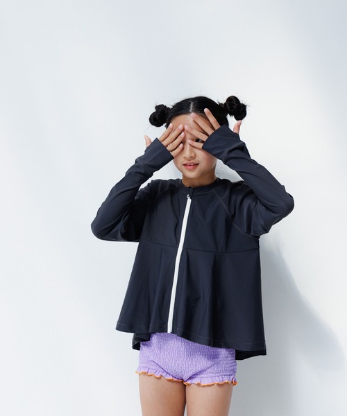 LOWRYS FARM（ローリーズファーム）の「ラッシュガードG　 105955（水着・キッズ・グリーン/チャコールグレー/ピンク・110cm/120cm/130cm/140cm/150cm）」の21枚目の写真