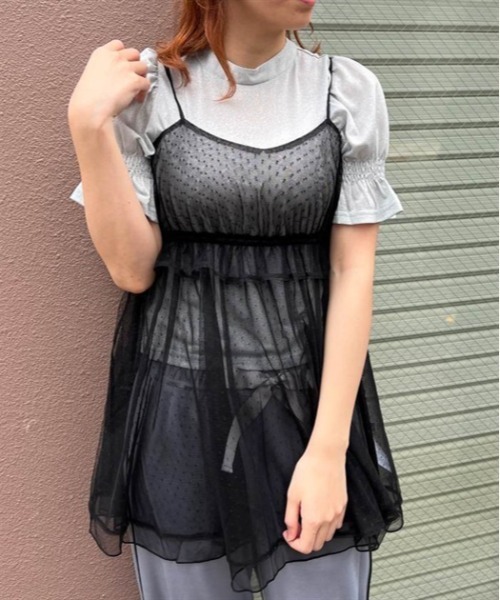 axes femme POETIQUE（アクシーズファムポエティック）の「キャミソール付ラメカットプルオーバー（Tシャツ/カットソー・レディース・ピンク/グレー/サックスブルー・MEDIUM）」の2枚目の写真