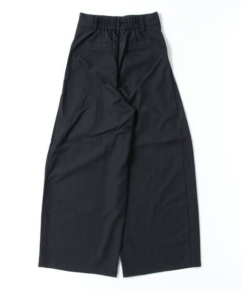 byYOUANCE（バイユアンス）の「ポケット切り替えタックスラックスパンツ（スラックス・レディース・ブラック/グレー・SMALL/MEDIUM）」の3枚目の写真