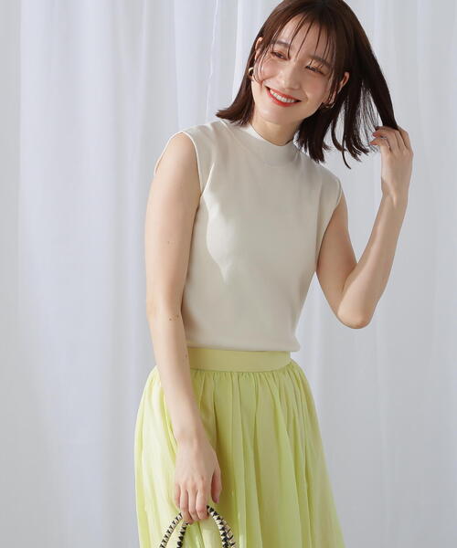 N.（N. Natural Beauty Basic）（エヌエヌナチュラルビューティーベーシック）の「◆総針ボトルネックノースリーブニット（Tシャツ/カットソー・レディース・ブルー/ブラック/オフホワイト/オレンジ・MEDIUM）」の18枚目の写真