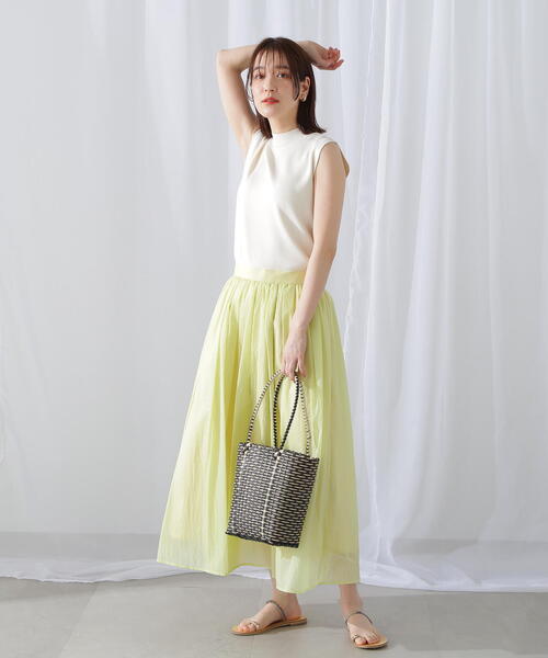 N.（N. Natural Beauty Basic）（エヌエヌナチュラルビューティーベーシック）の「◆総針ボトルネックノースリーブニット（Tシャツ/カットソー・レディース・ブルー/ブラック/オフホワイト/オレンジ・MEDIUM）」の20枚目の写真