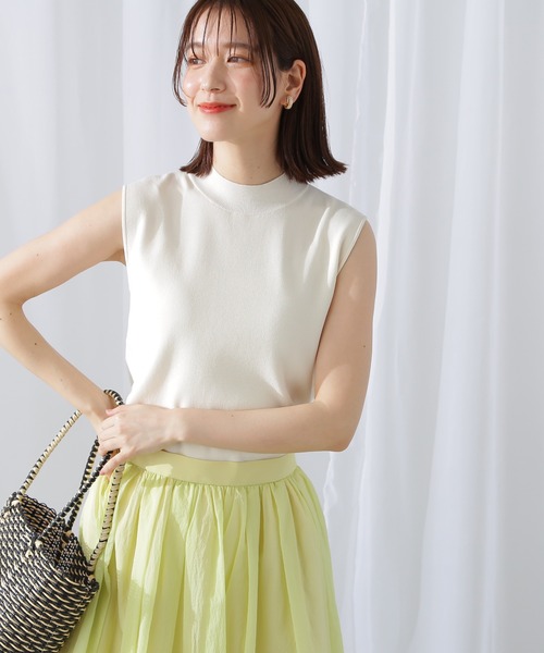 N.（N. Natural Beauty Basic）（エヌエヌナチュラルビューティーベーシック）の「◆総針ボトルネックノースリーブニット（Tシャツ/カットソー・レディース・ブルー/ブラック/オフホワイト/オレンジ・MEDIUM）」の2枚目の写真