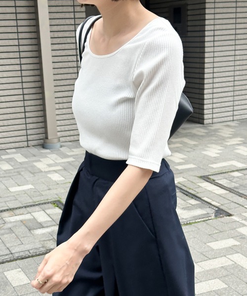 select MOCA(セレクトモカ)の「テレコバックオープントップス(Tシャツ/カットソー・レディース・オフホワイト/ブルー/ブラック・FREE)」の21枚目の写真