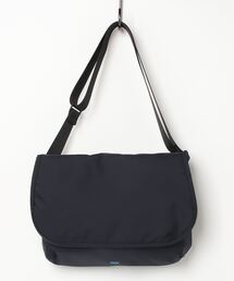 【SiiLo/シーロ】漁網再生ナイロン　3室フラップショルダー