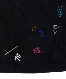 PERVERZE（パーバーズ）の「New Era PERVERZE Scrap Logo Beanie
