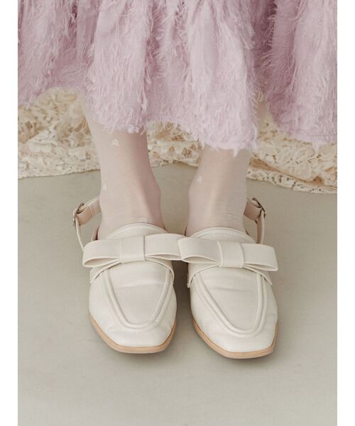 merry jenny(メリージェニー)の「リボンベルトシューズ(ローファー・レディース・ボルドー/ブラック/アイボリー・MEDIUM/LARGE)」の19枚目の写真