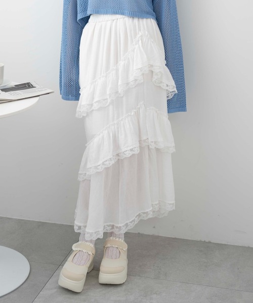 WEGO（ウィゴー）の「WEGO/フリルベルクロシューズ（ドレスシューズ・レディース・アイボリー/ブラック・LARGE/MEDIUM）」の4枚目の写真