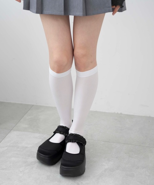 WEGO（ウィゴー）の「WEGO/フリルベルクロシューズ（ドレスシューズ・レディース・アイボリー/ブラック・LARGE/MEDIUM）」の6枚目の写真