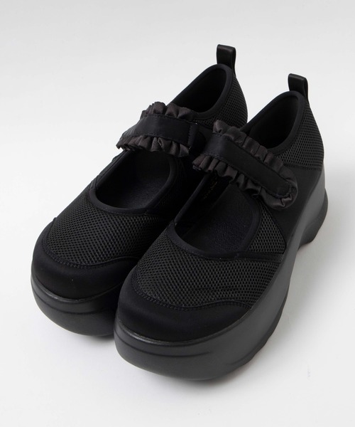 WEGO（ウィゴー）の「WEGO/フリルベルクロシューズ（ドレスシューズ・レディース・アイボリー/ブラック・LARGE/MEDIUM）」の10枚目の写真