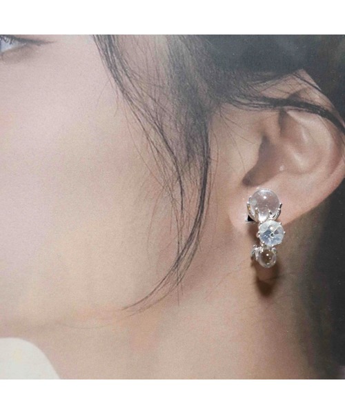 tone(トーン)の「【88eighty-eight】クリアボールシルバーピアス【import】(MA)(ピアス(両耳用)・レディース・シルバー・FREE)」の3枚目の写真