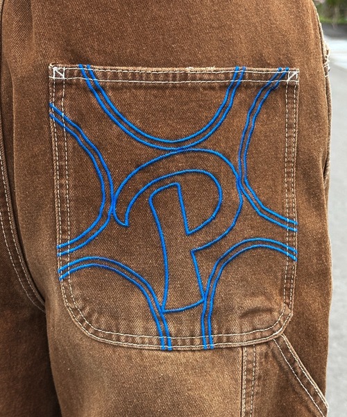 Perushu（ペルーシュ）の「立体刺繍ペインターデニム（デニムパンツ