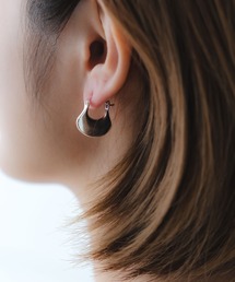 YU-KA:ティアドロップハギーフープピアス
