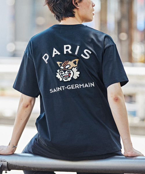PARIS SAINT-GERMAIN(パリサンジェルマン)の「追加【Paris Saint-Germain】カレッジロゴ刺しゅう Tシャツ(Tシャツ/カットソー・メンズ・ブラック/ホワイト/ブラウン・SMALL/X-LARGE/LARGE/MEDIUM)」の2枚目の写真