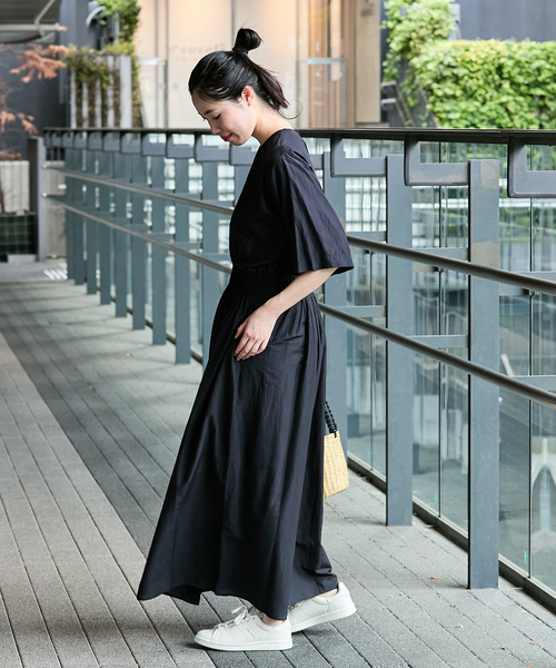 IENA(イエナ)の「コットンシルク ピンタック フレア ワンピース(ワンピース・レディース・ベージュ/レッド/ブラック・36/38)」の10枚目の写真