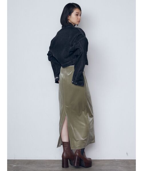 EMODA（エモダ）の「クロップドデニムブルゾン（デニムジャケット・レディース・ブラック/インディゴブルー/グレー・FREE）」の11枚目の写真